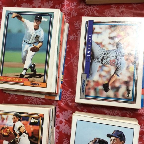 Baseball cards somewhere near 600 give or take a few - Picture 6 of 8